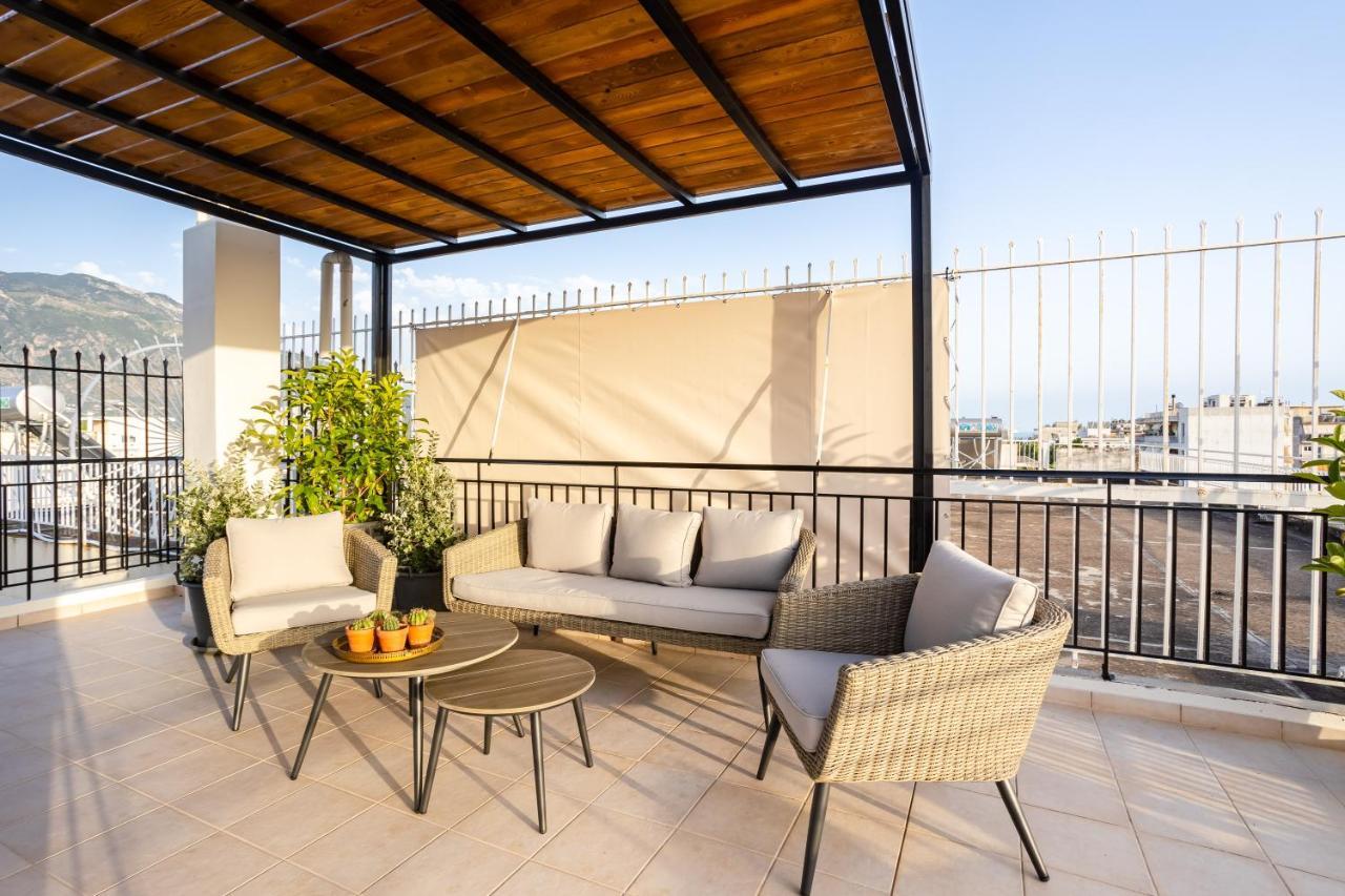 Villy'S Comfort Zone Apartments Kalamata Luaran gambar