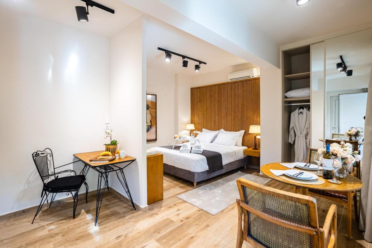 Villy'S Comfort Zone Apartments Kalamata Luaran gambar