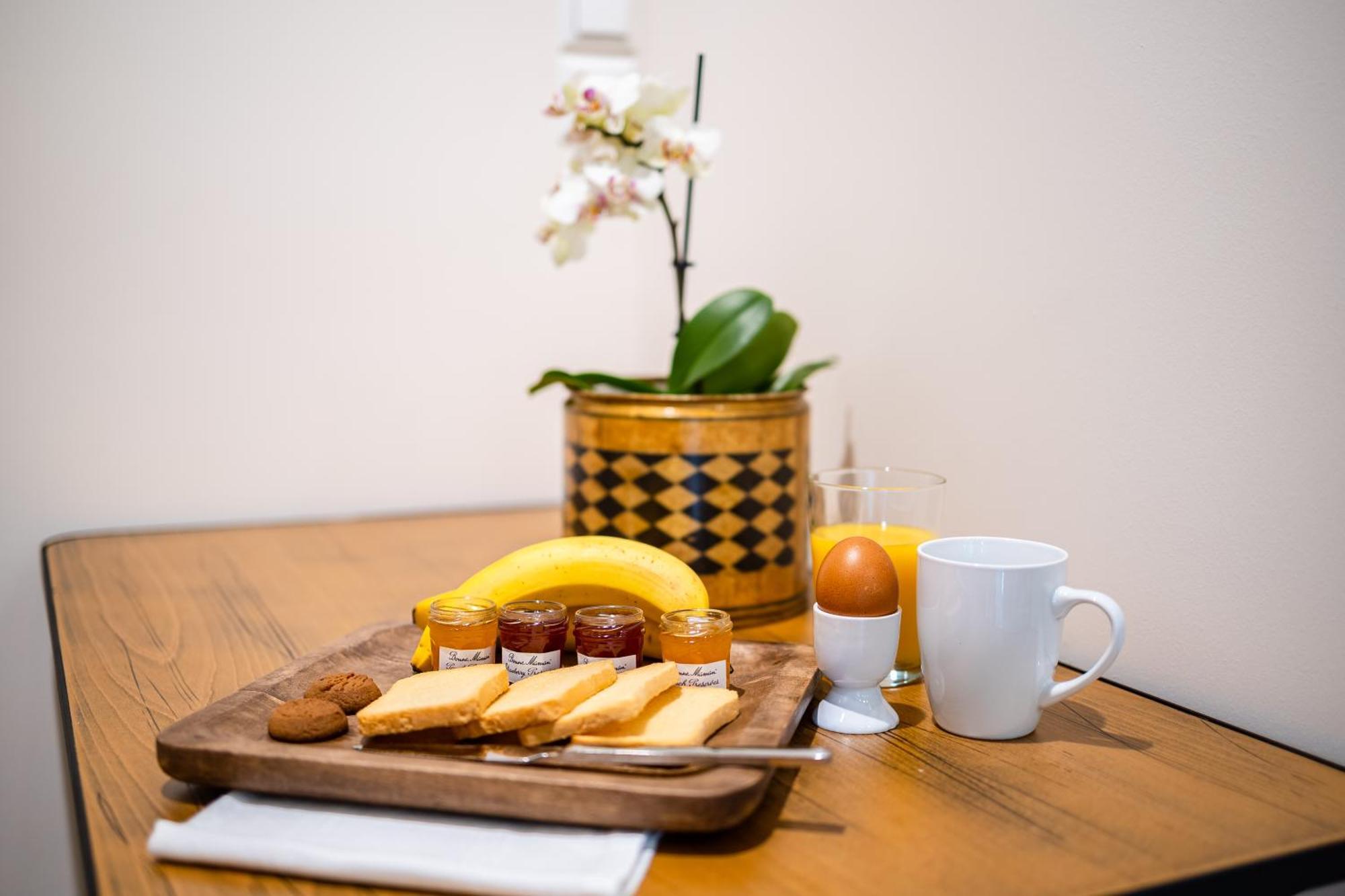 Villy'S Comfort Zone Apartments Kalamata Luaran gambar