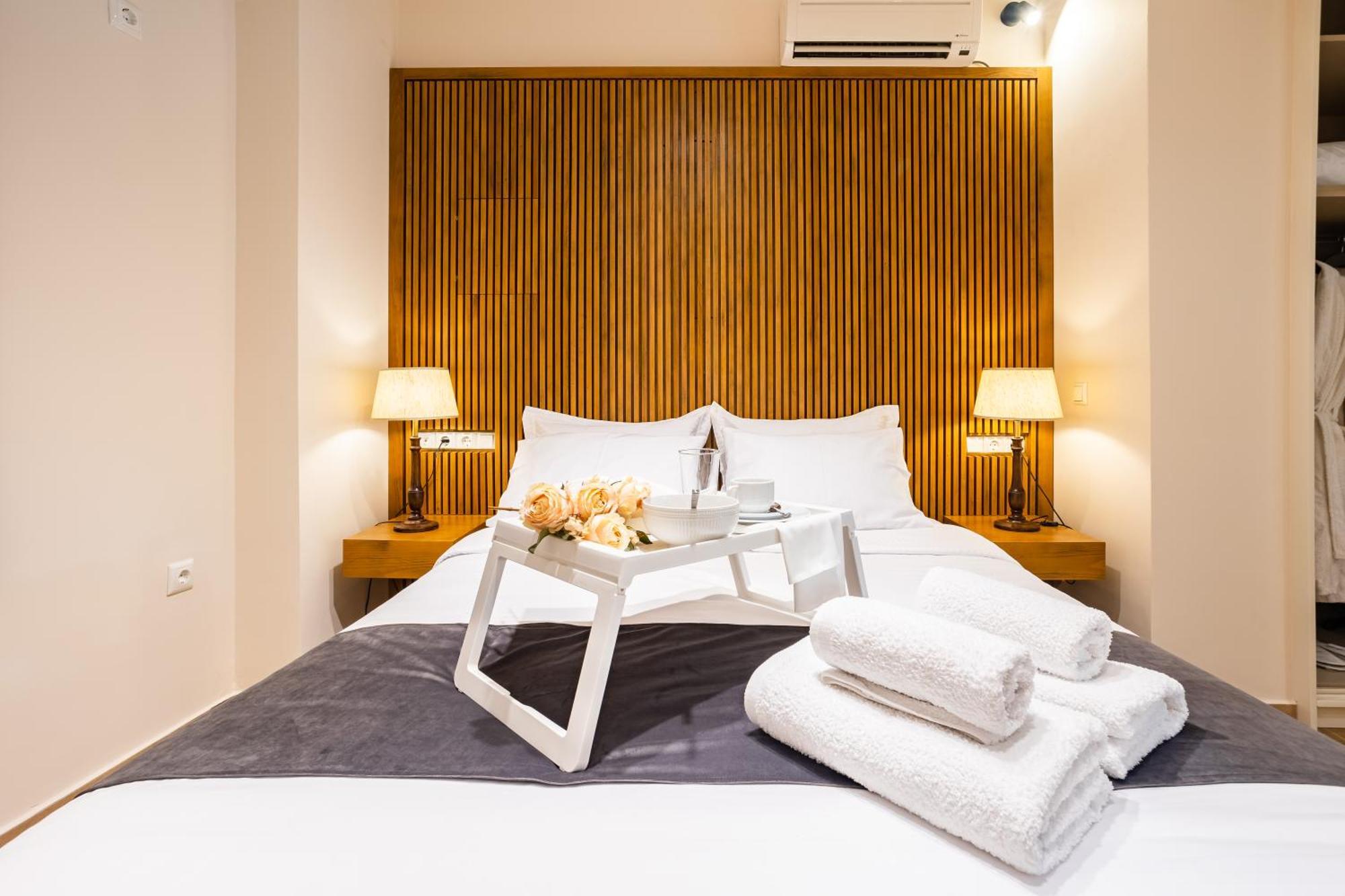 Villy'S Comfort Zone Apartments Kalamata Luaran gambar