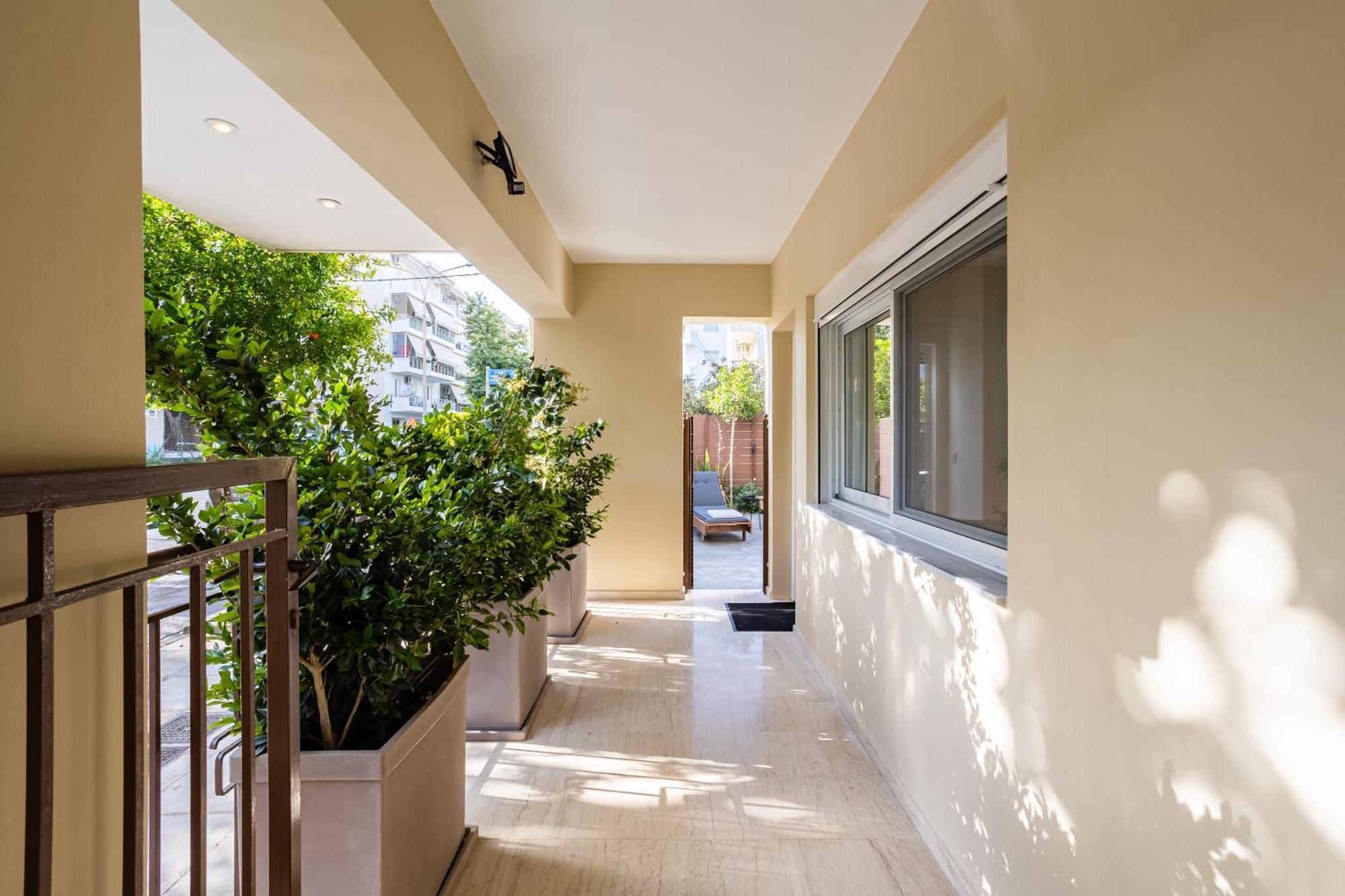 Villy'S Comfort Zone Apartments Kalamata Luaran gambar