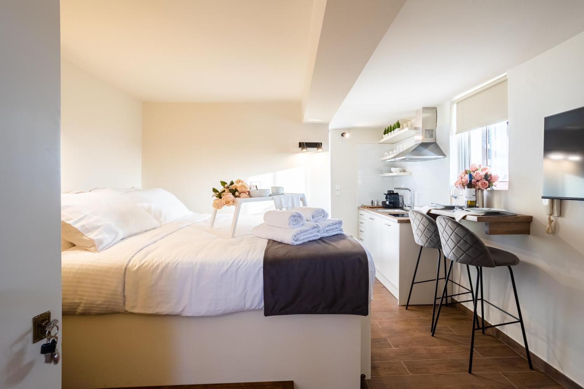 Villy'S Comfort Zone Apartments Kalamata Luaran gambar