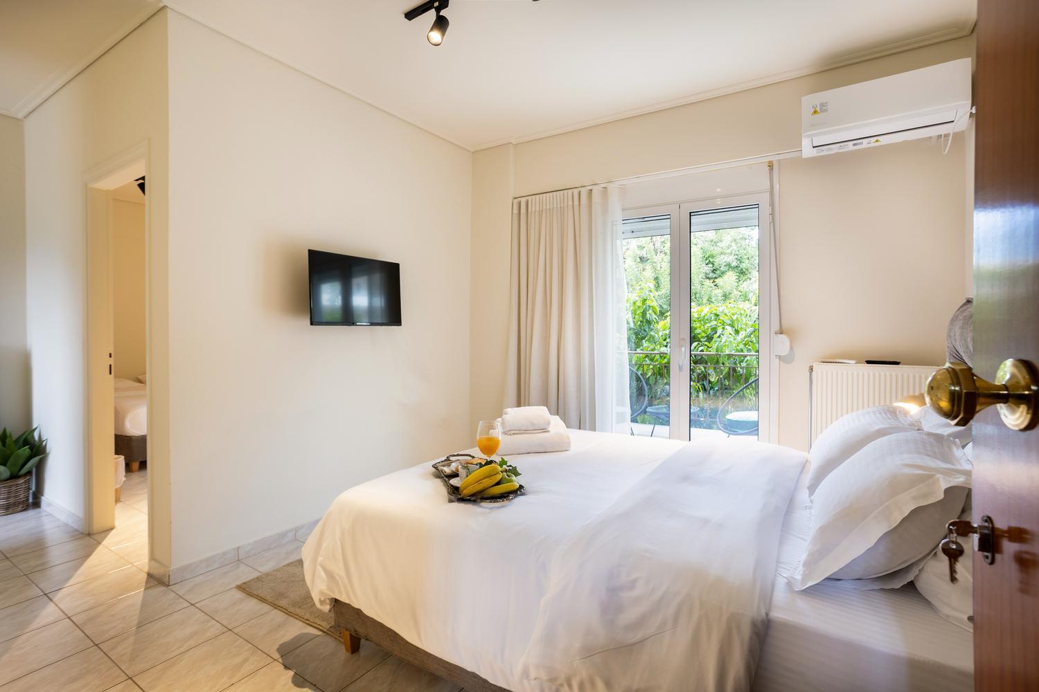 Villy'S Comfort Zone Apartments Kalamata Luaran gambar
